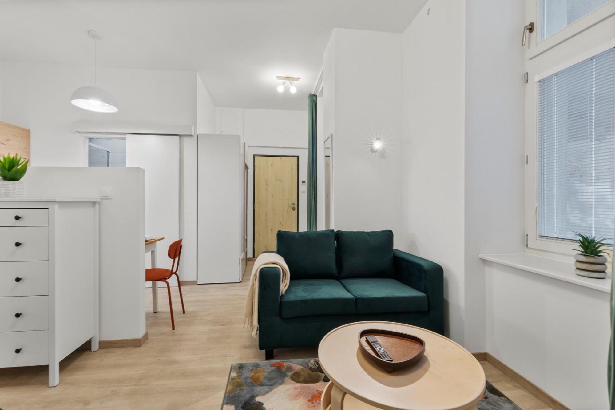 Garden Haven Studio In Old Town Bratislava Exterior foto